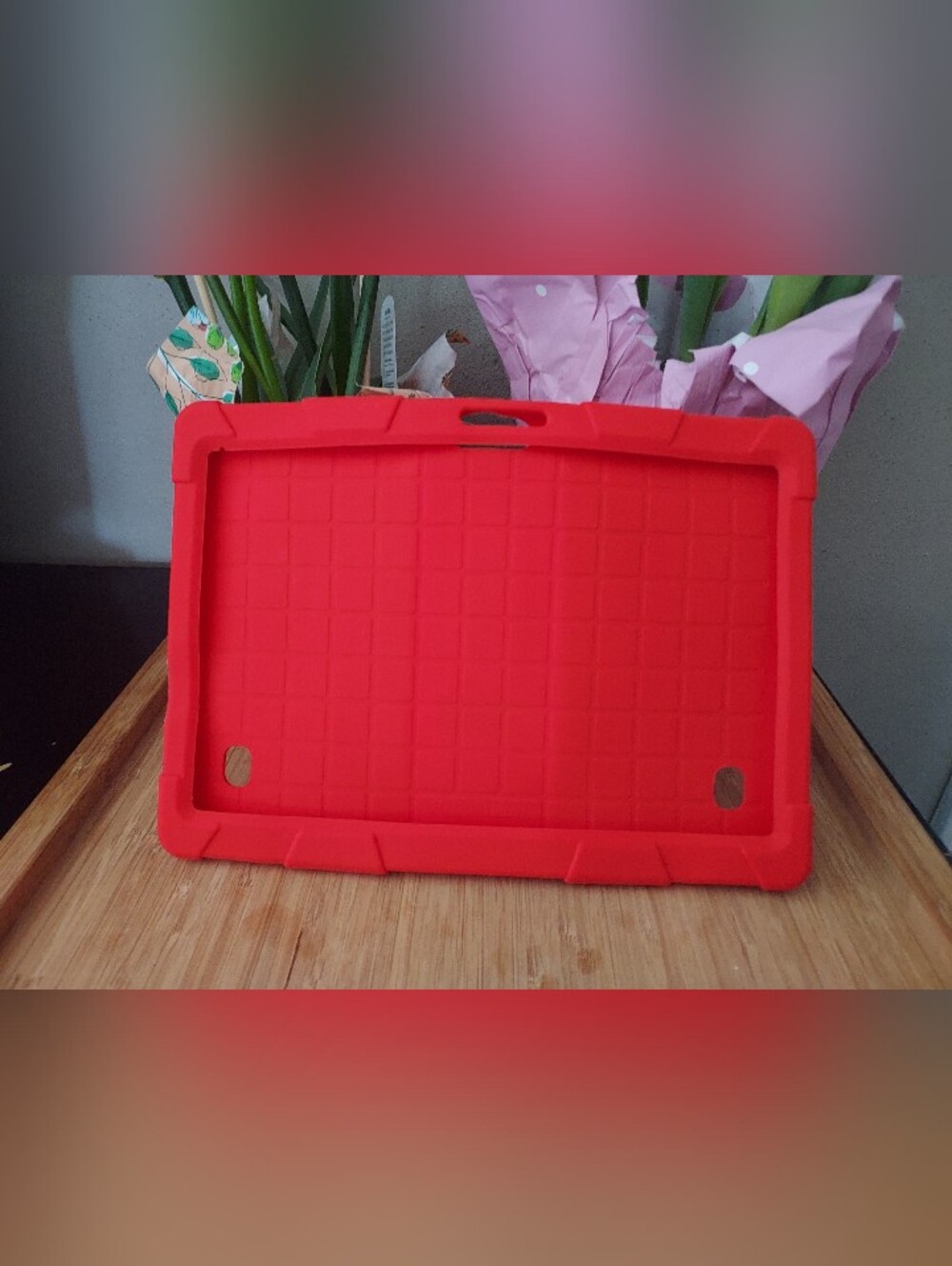 Red shockproof silicone case designed for universal 10-inch tablets
